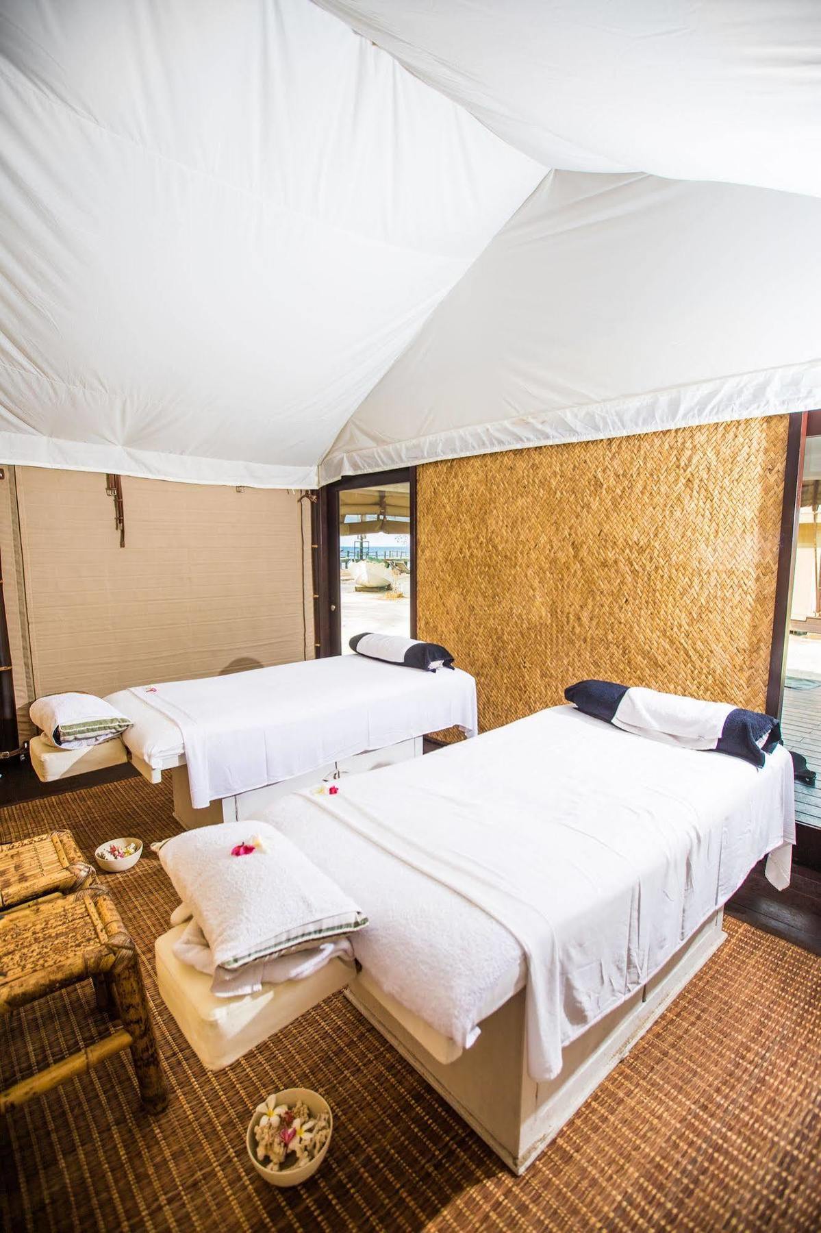 Hotel Karma Reef Gili Trawangan Exterior foto