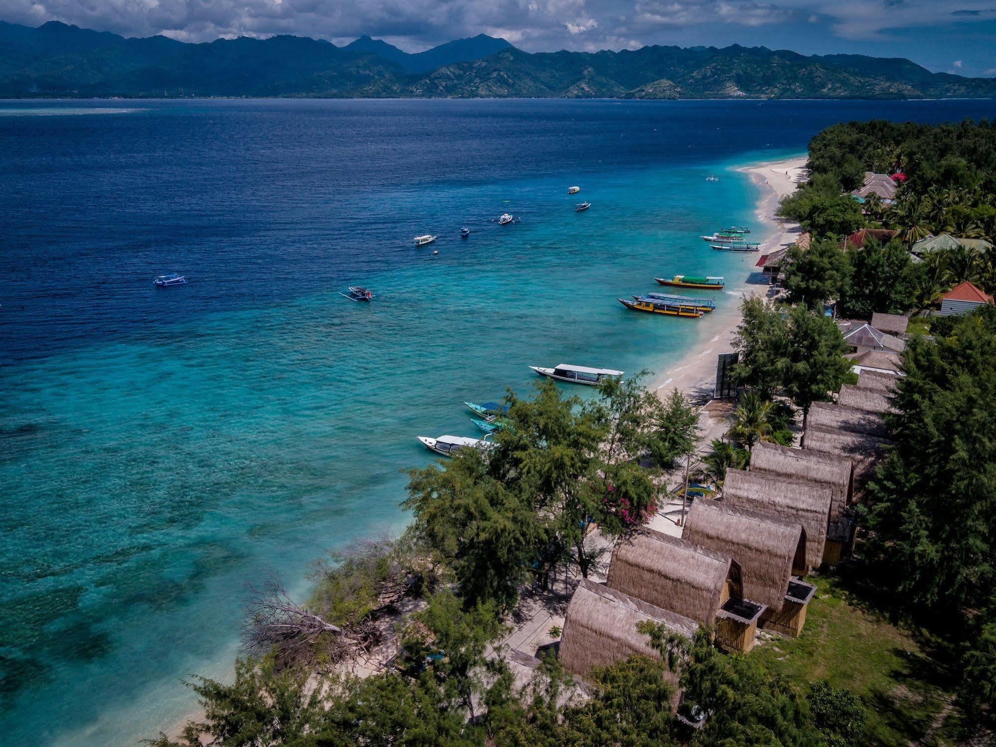 Hotel Karma Reef Gili Trawangan Exterior foto